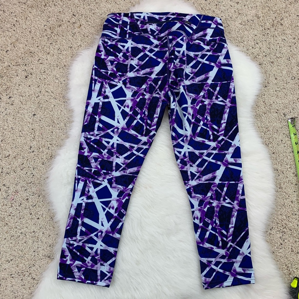 Athleta electric geo sonar crops - Picture 5 of 7